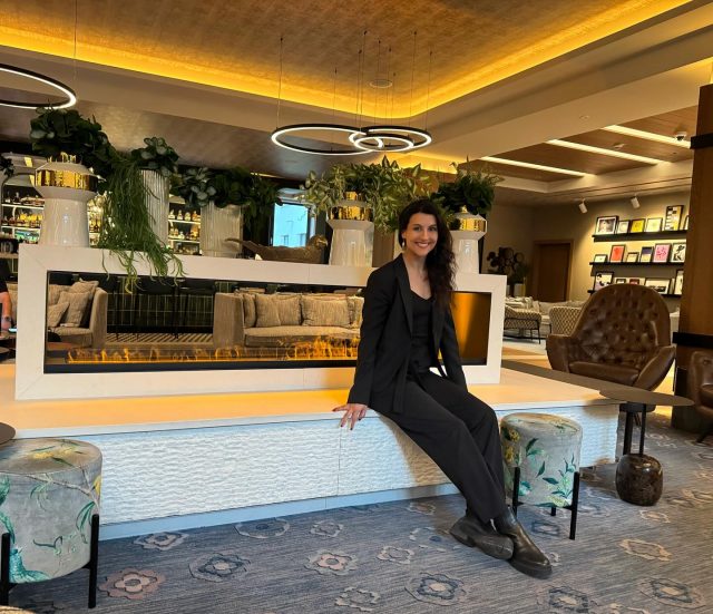 „Bevor es zum Gesellschaftsabend im TIPI am Kanzleramt ging, startete der Abend mit einem ersten Treffpunkt im Hilton Hotel am Ku’damm.“

#hilton #location #kuhdamm @hiltonberlin